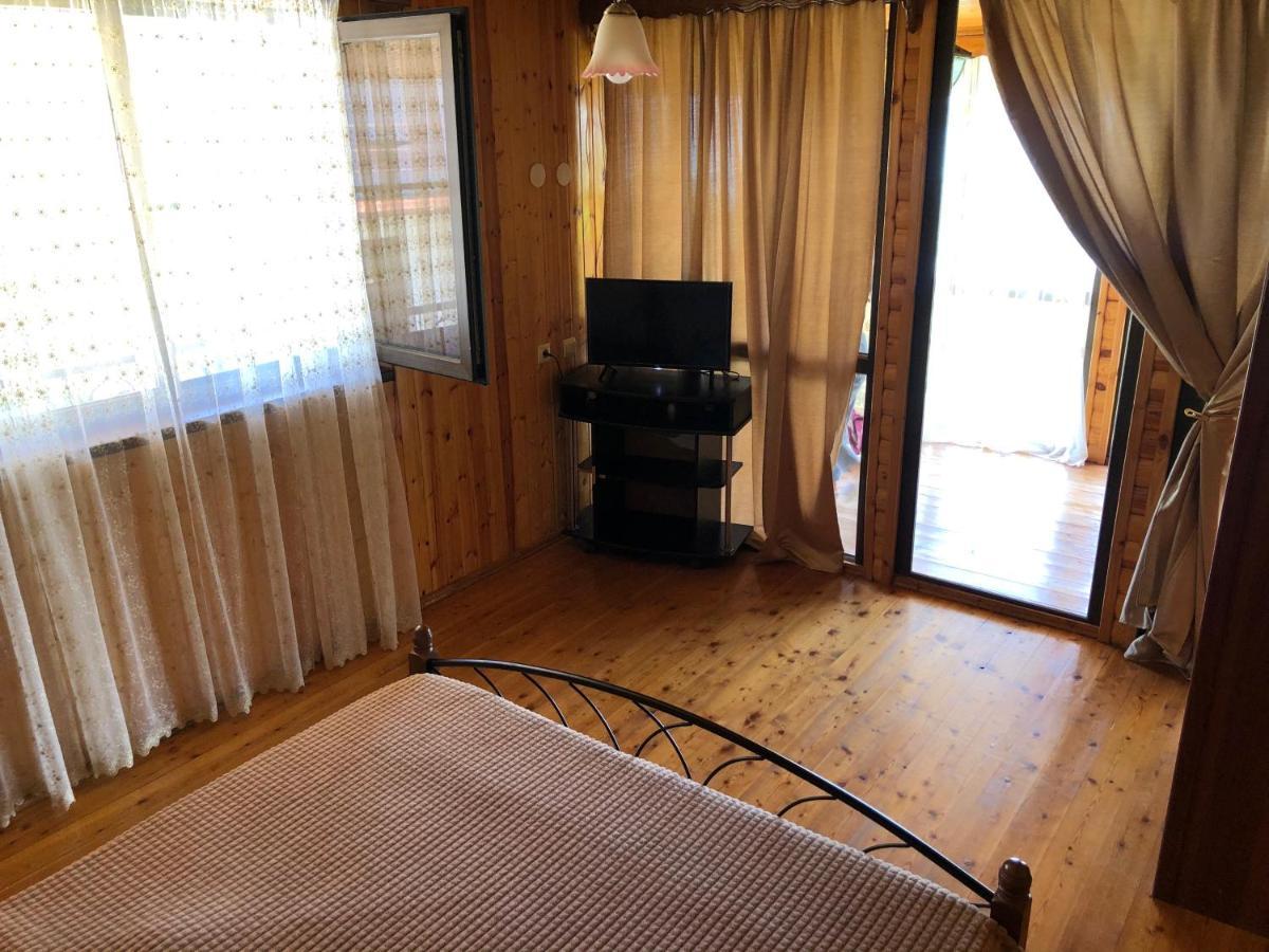 Гостевой Дом Исмаил Hotel New Athos Bagian luar foto